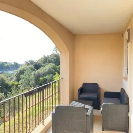 Domaine Lou Bel Azur -